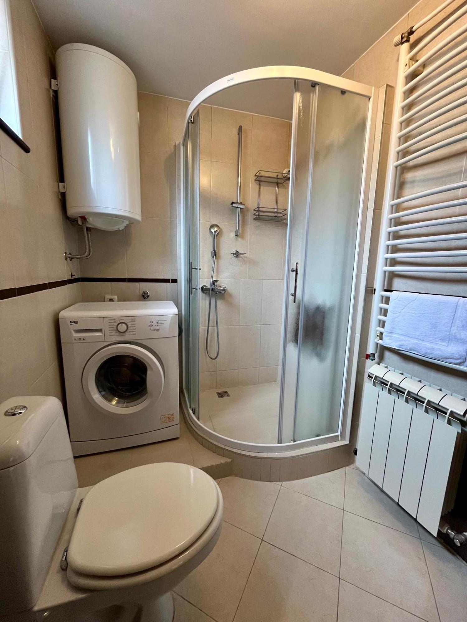 Ferienwohnung Urban Oasis Belgrad Exterior foto