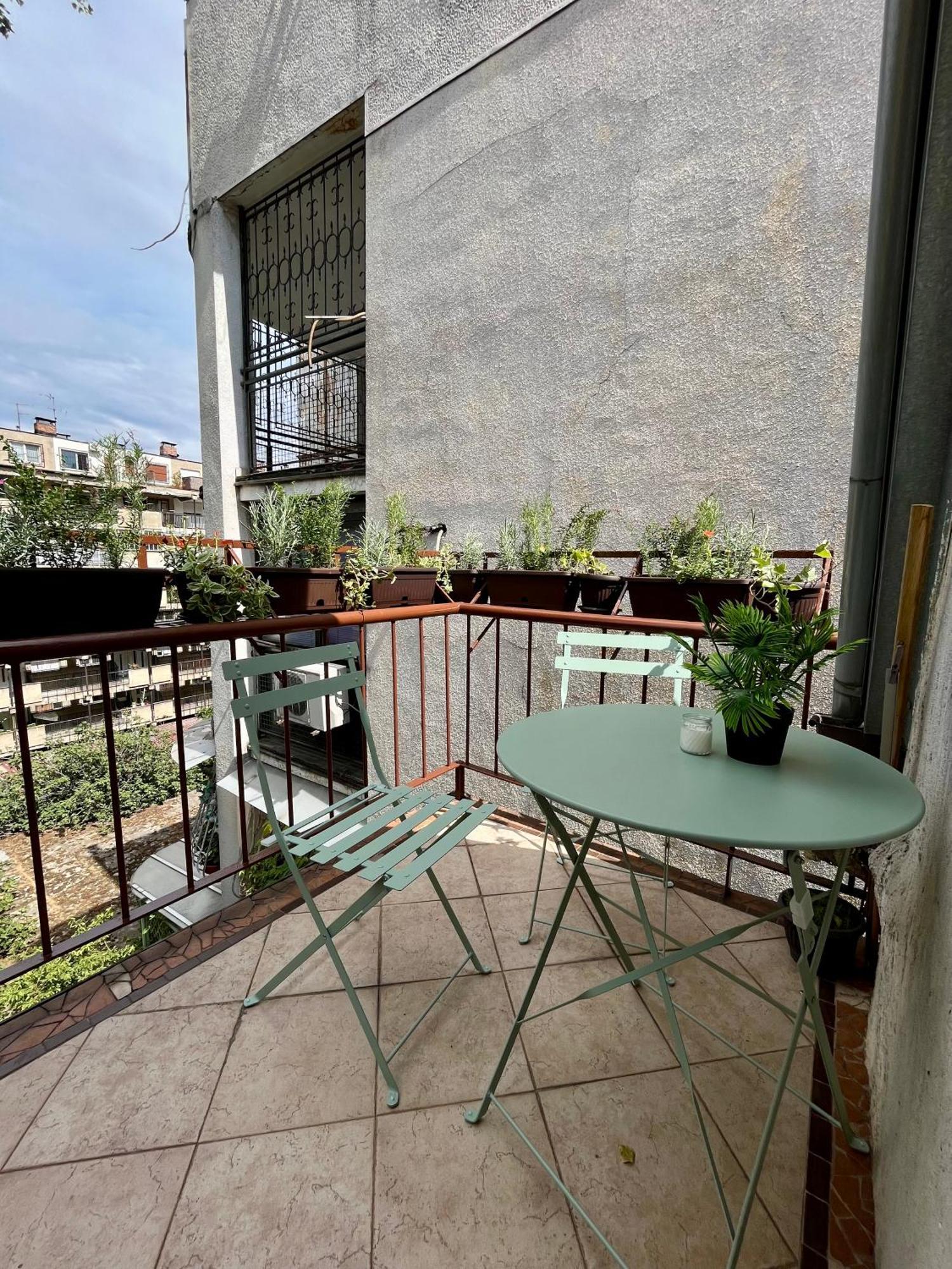 Ferienwohnung Urban Oasis Belgrad Exterior foto
